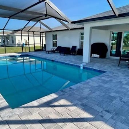 Vila New With Heated Saltwater Pool! Ideal For 2 Families! Cape Coral Exteriér fotografie