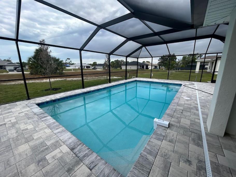 Vila New With Heated Saltwater Pool! Ideal For 2 Families! Cape Coral Exteriér fotografie