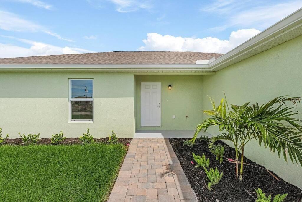 Vila New With Heated Saltwater Pool! Ideal For 2 Families! Cape Coral Exteriér fotografie